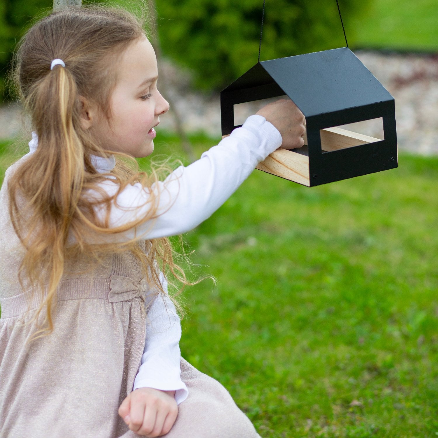 modern black metal bird feeder